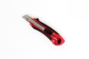 Cutter IEZZY 18mm plastique prise Softgrip 3 lames incluses